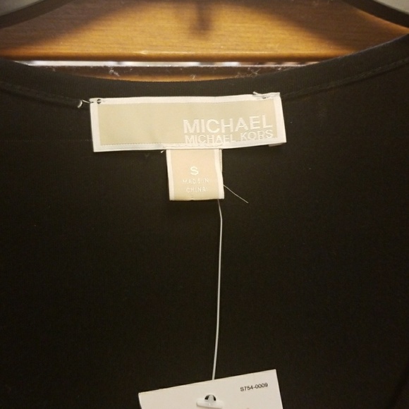 Michael Kors open shoulder top size small in black - Picture 2 of 7